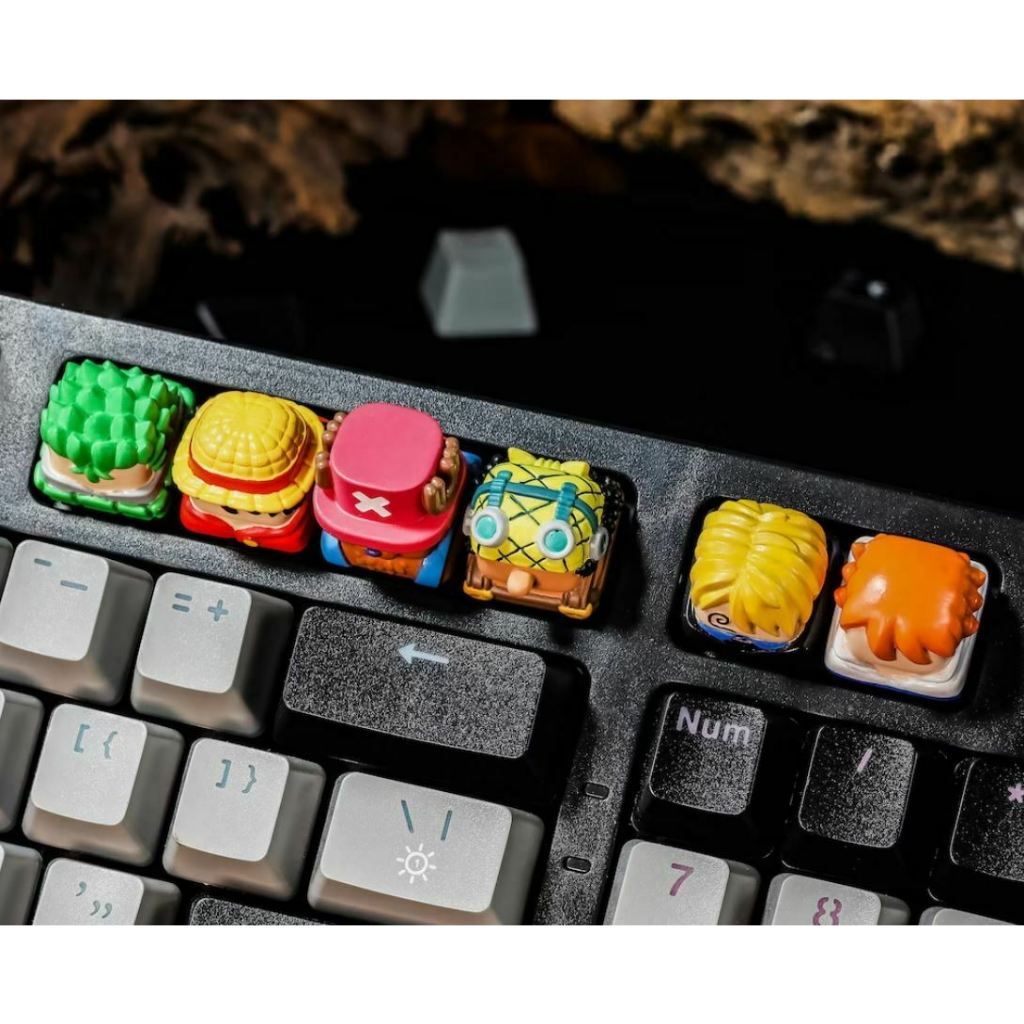 O.ne Pie.ce Resin Keycap Pirate King