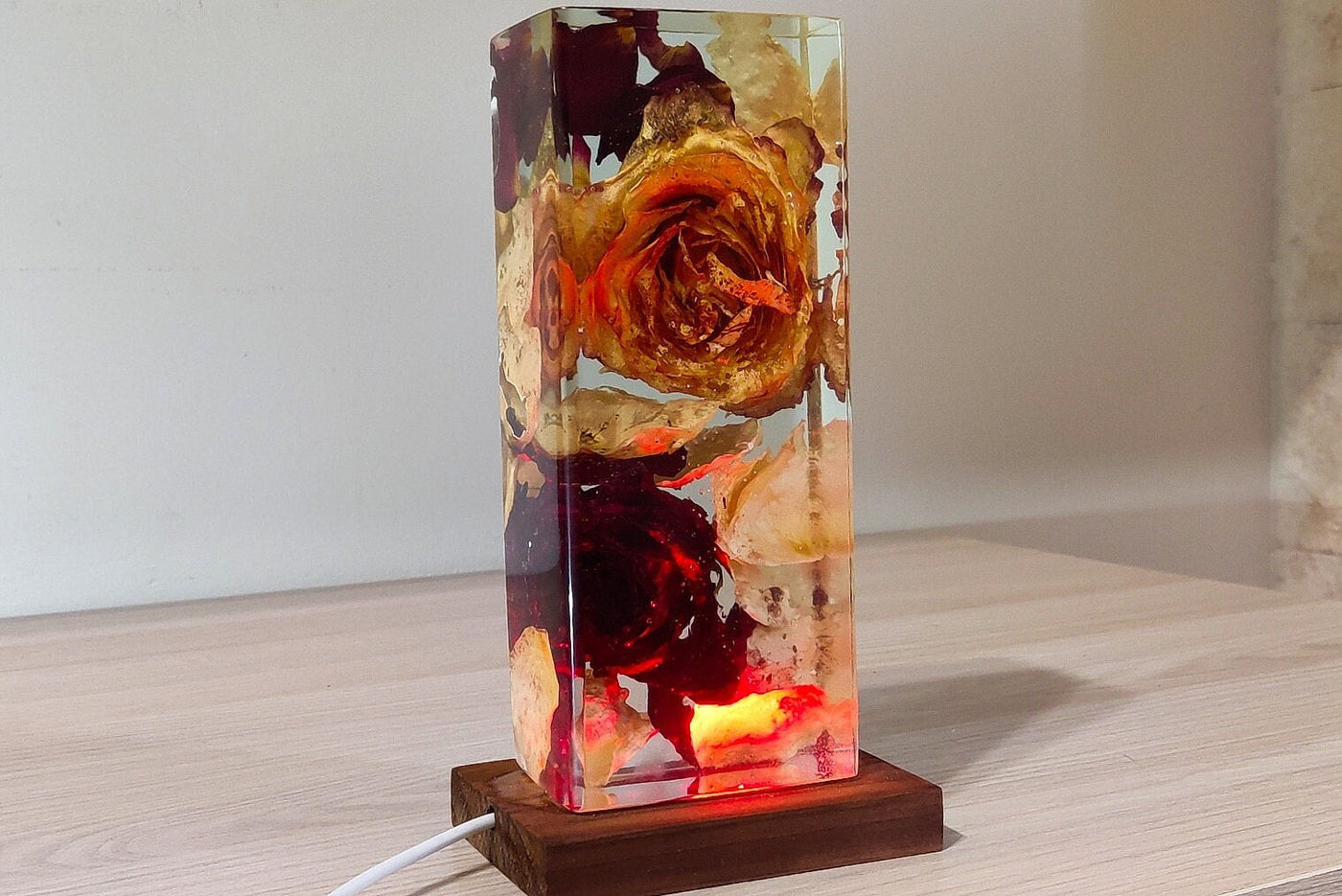 Resin Lamp With Real Flowers