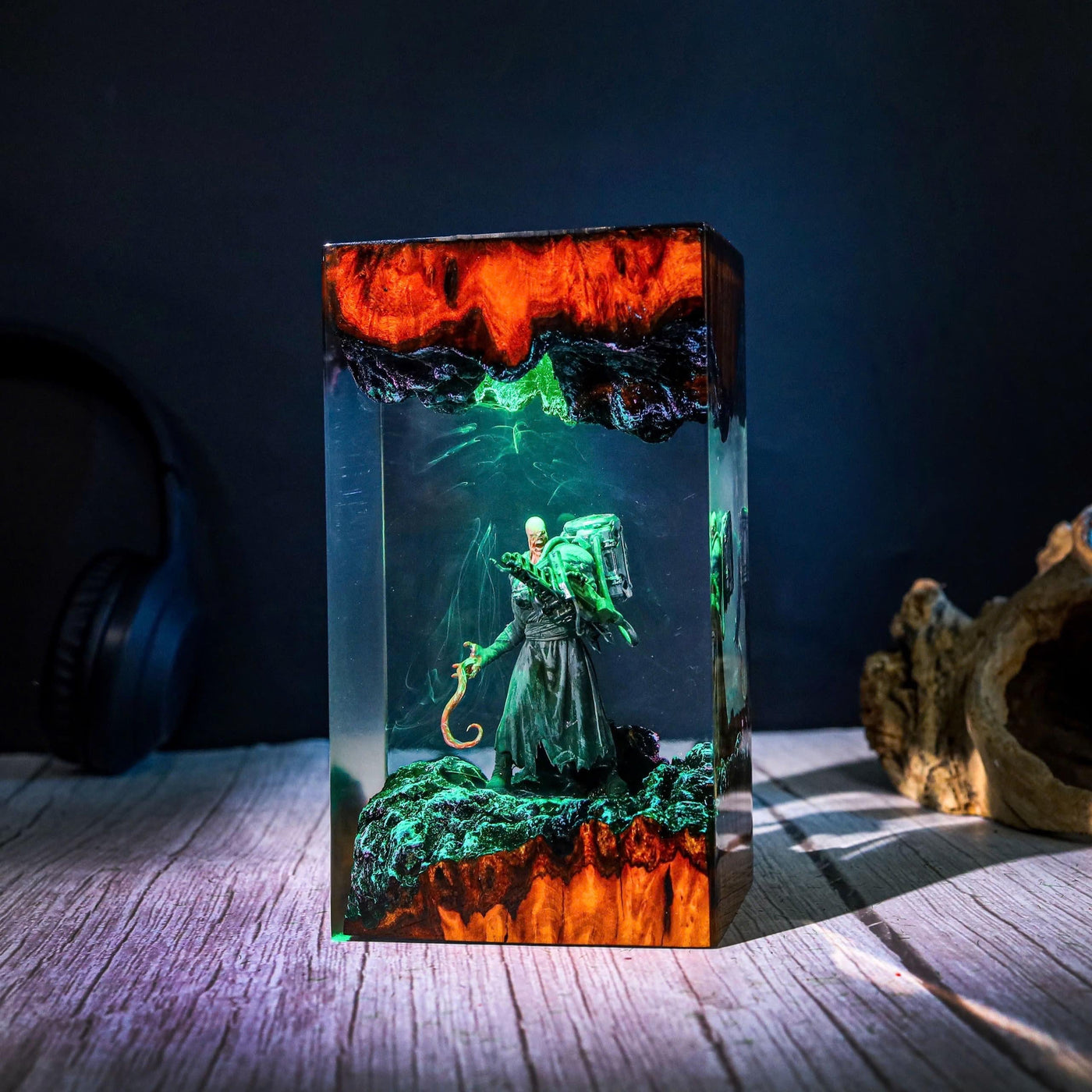 Neme.sis from Reside.nt Evil Resin Lamp