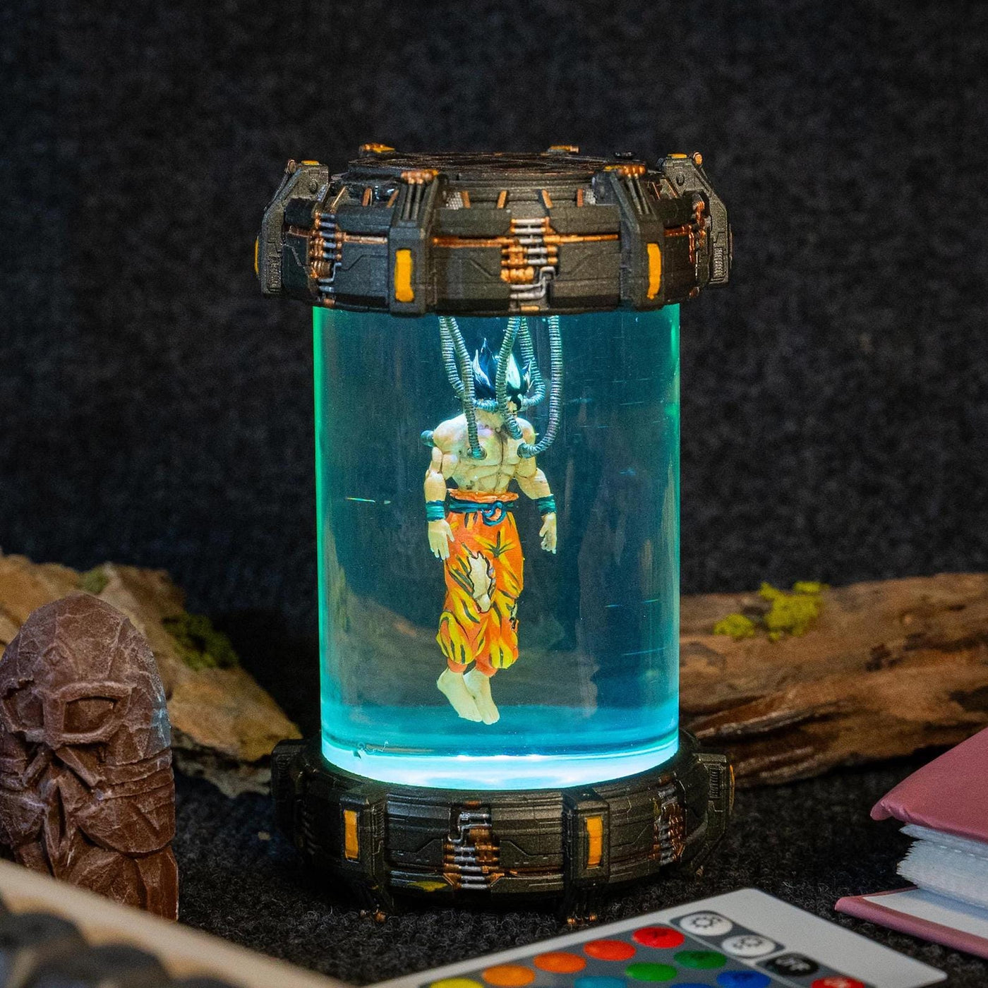 Go.ku Super Sai.yan Healing Chamber Incubator Resin Lamp