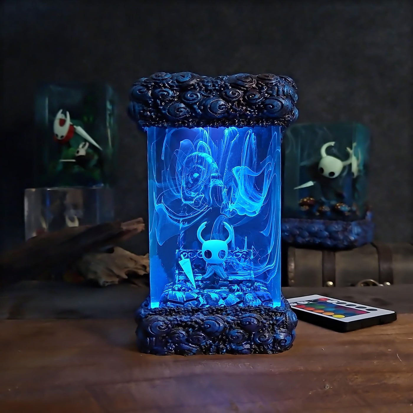 Ho.ll.0w K.n.ight resin lamp