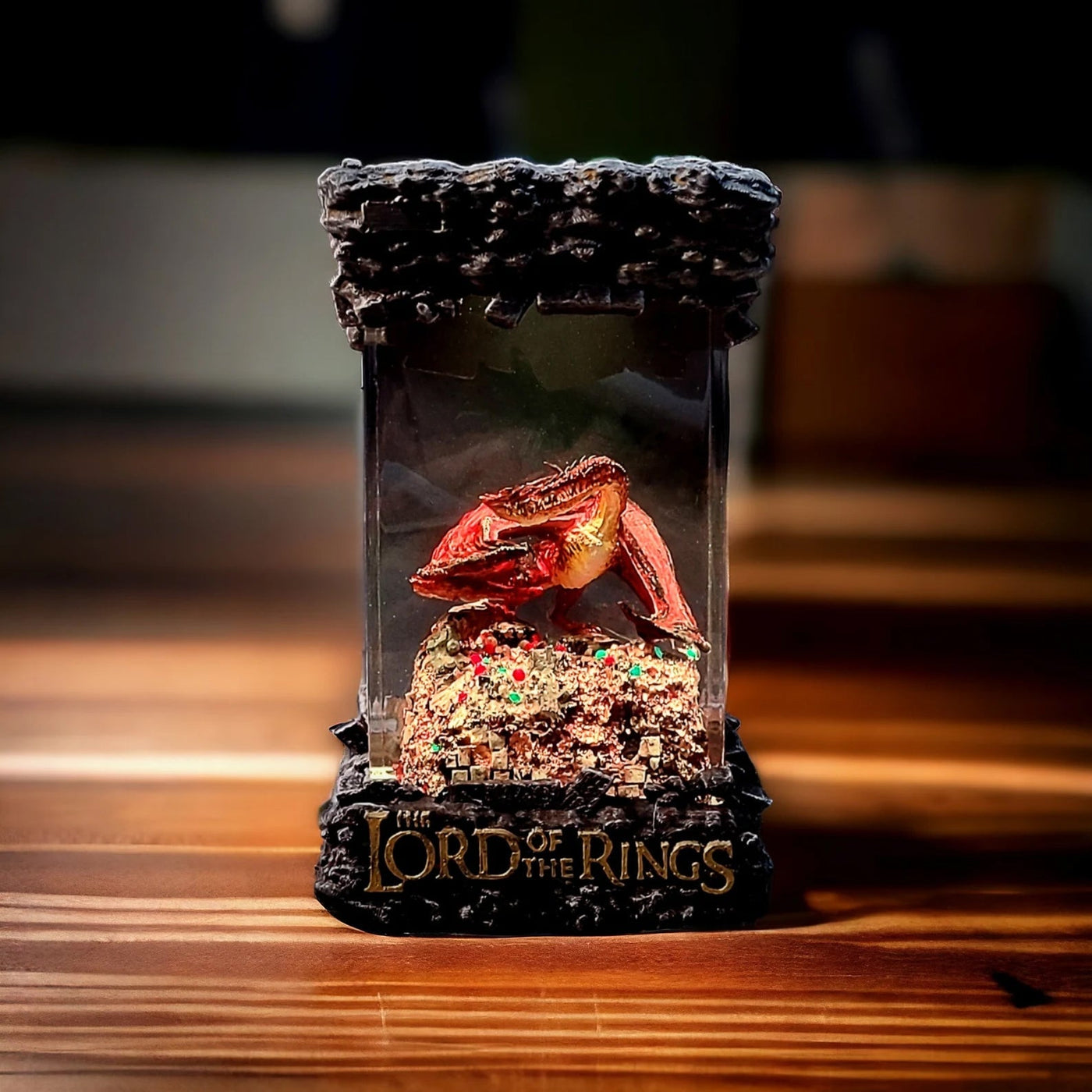 LO.TR Smaug Dragon Diorama Epoxy Resin Lamp