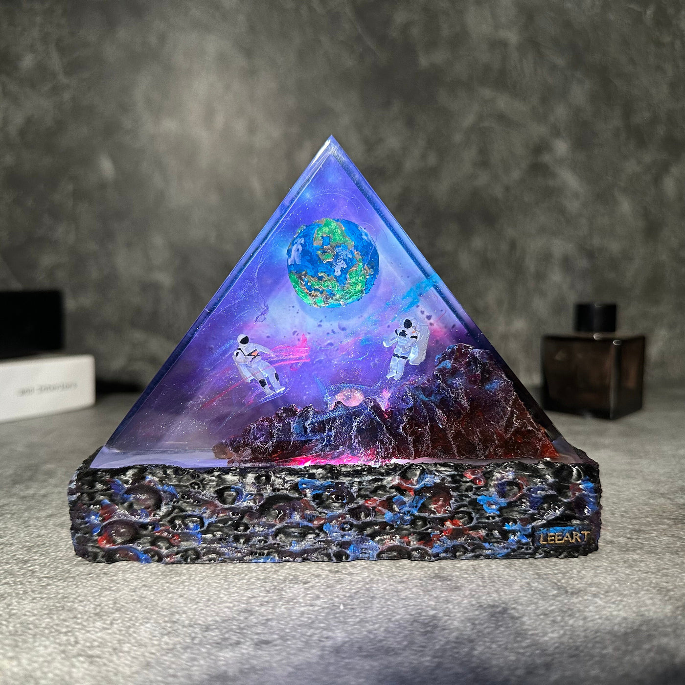 Galaxy resin epoxy lamp 3