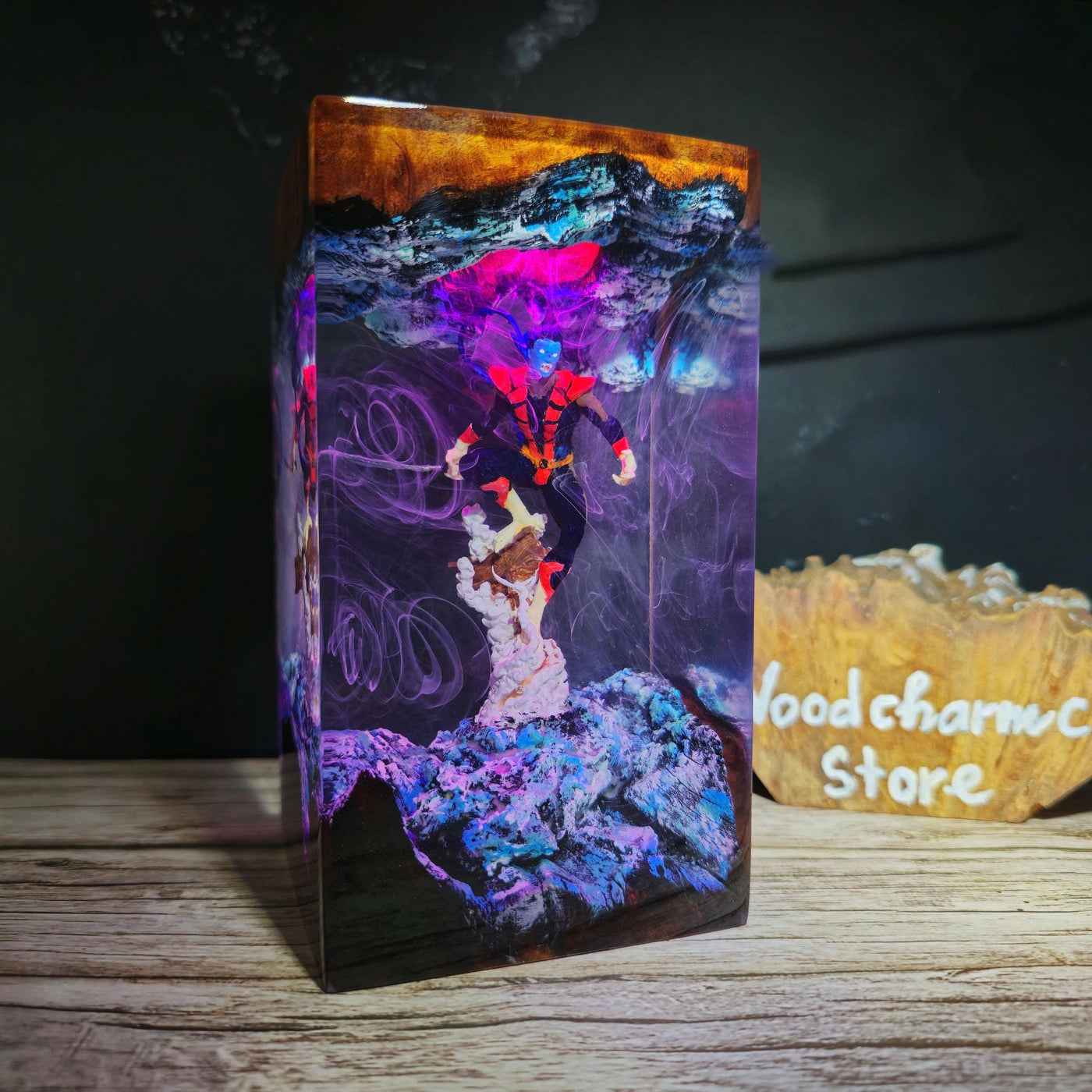 Movie Design Resin Lamp