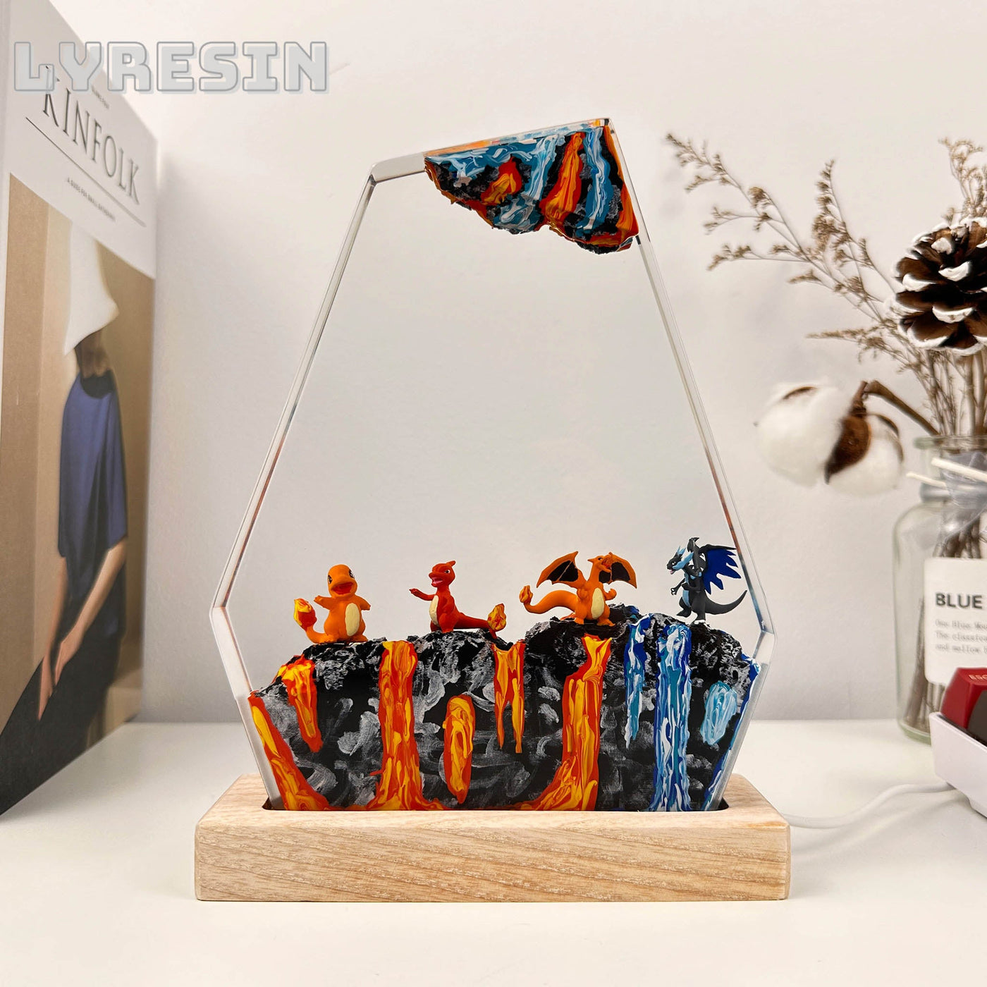 Charmander and Charizard Resin Lamp