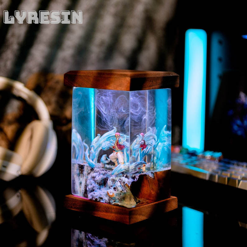 Akaza Resin Lamp