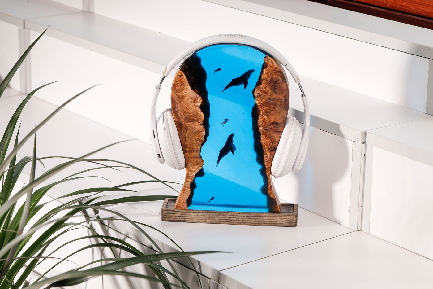 HEADPHONE STAND Epoxy Lamp 3