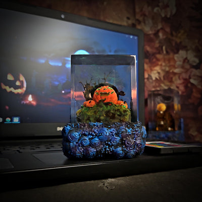 Scary Pumpkin Resin Lamp