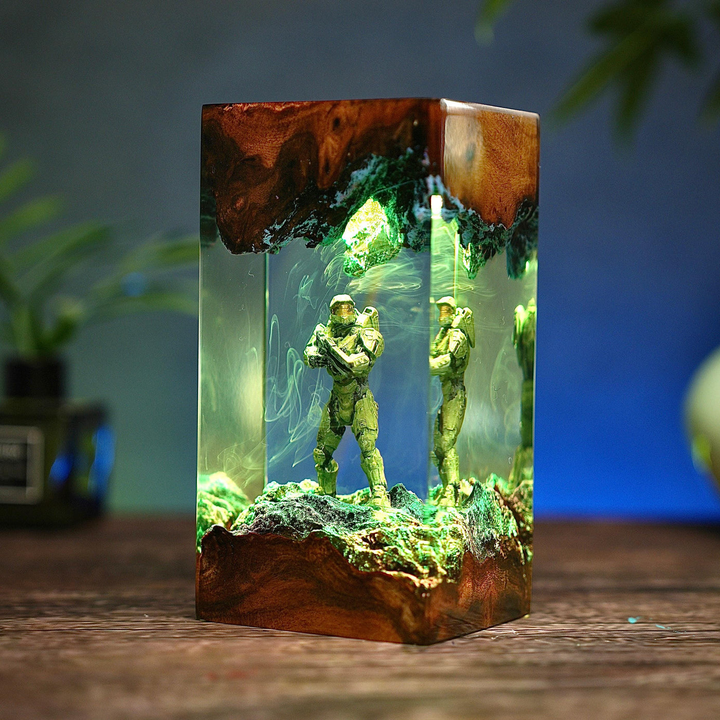 Halo Master Chief diorama resin lamp