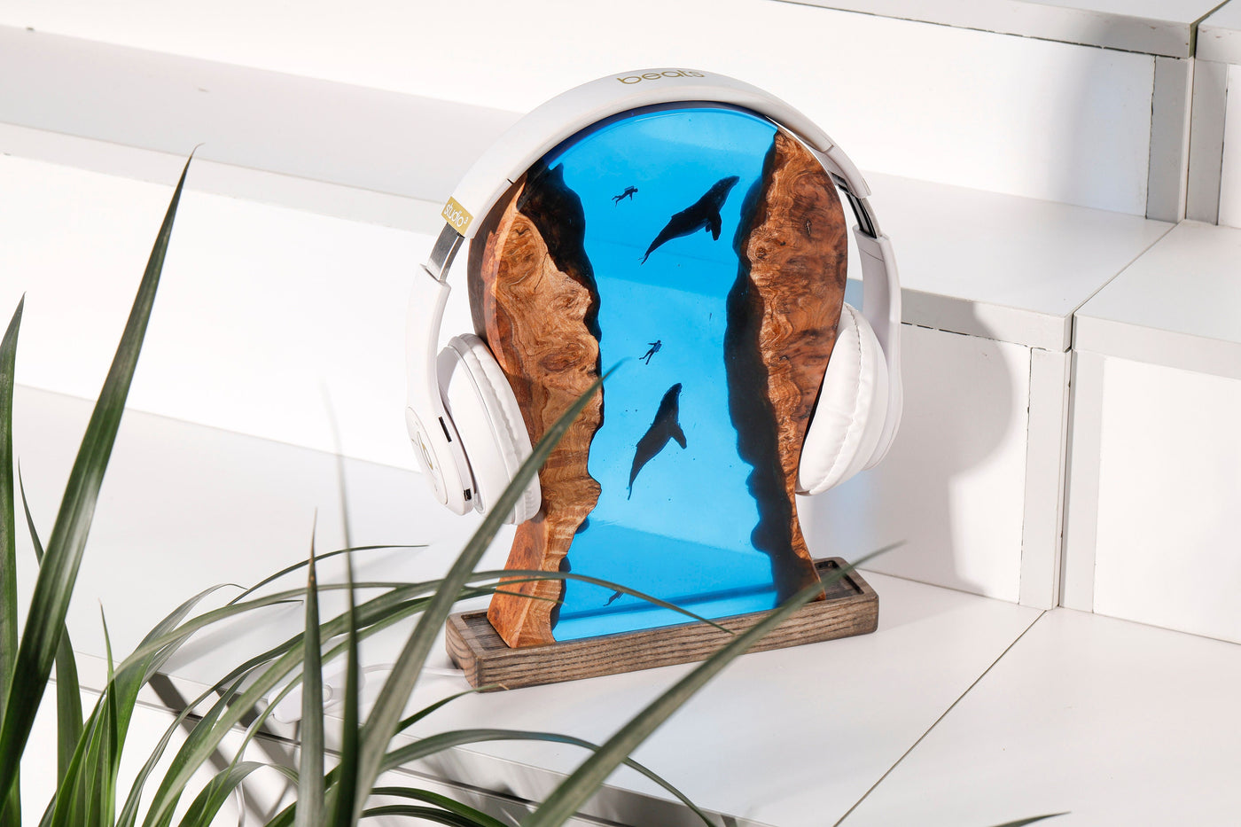 HEADPHONE STAND Epoxy Lamp 3