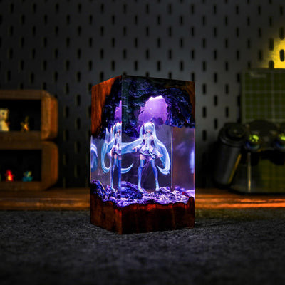 Miku resin lamp