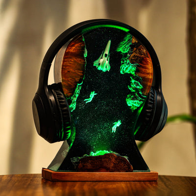 Galaxy Headphone Holder