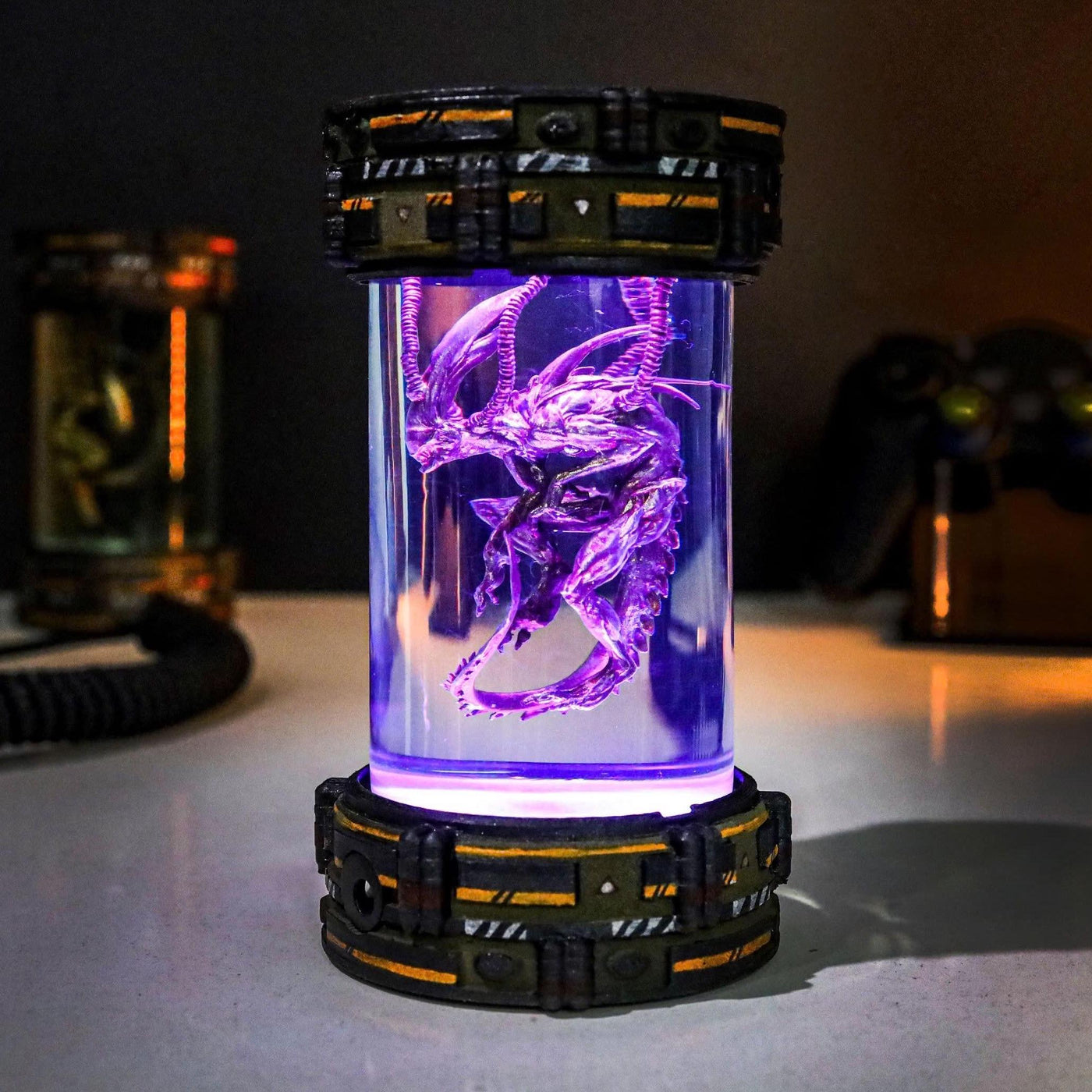 Diorama Alien Epoxy night lamp