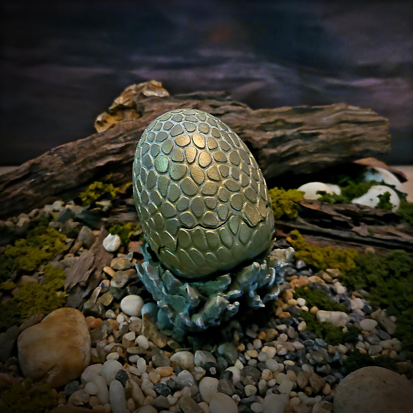 Raptor Dinosaur Egg Shaped Resin Lamp