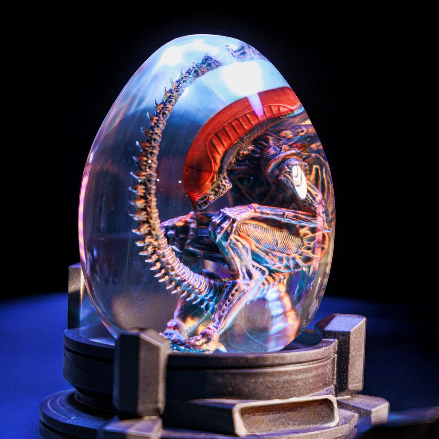 Xeno.morph Egg Lamp Resin