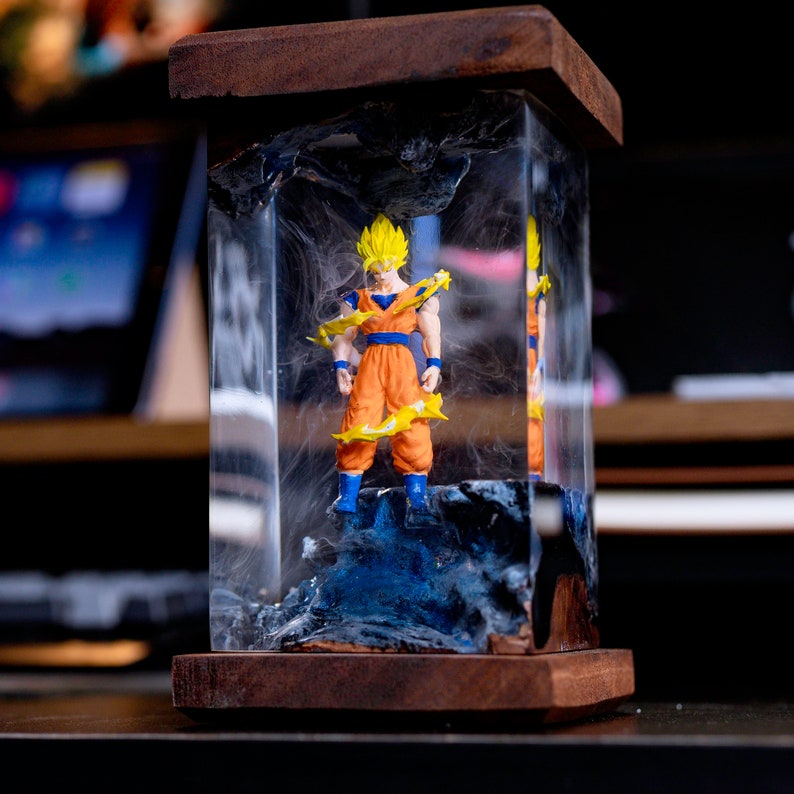 S.ongoku Supper Resin Lamp