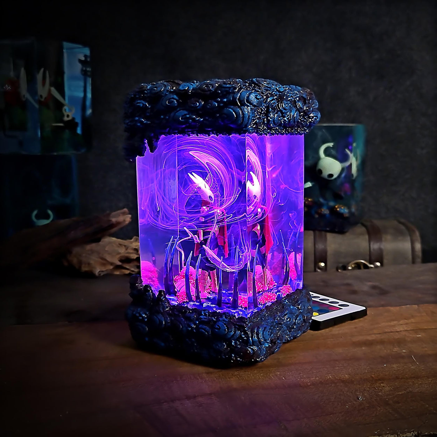 H.0.rnet resin lamp