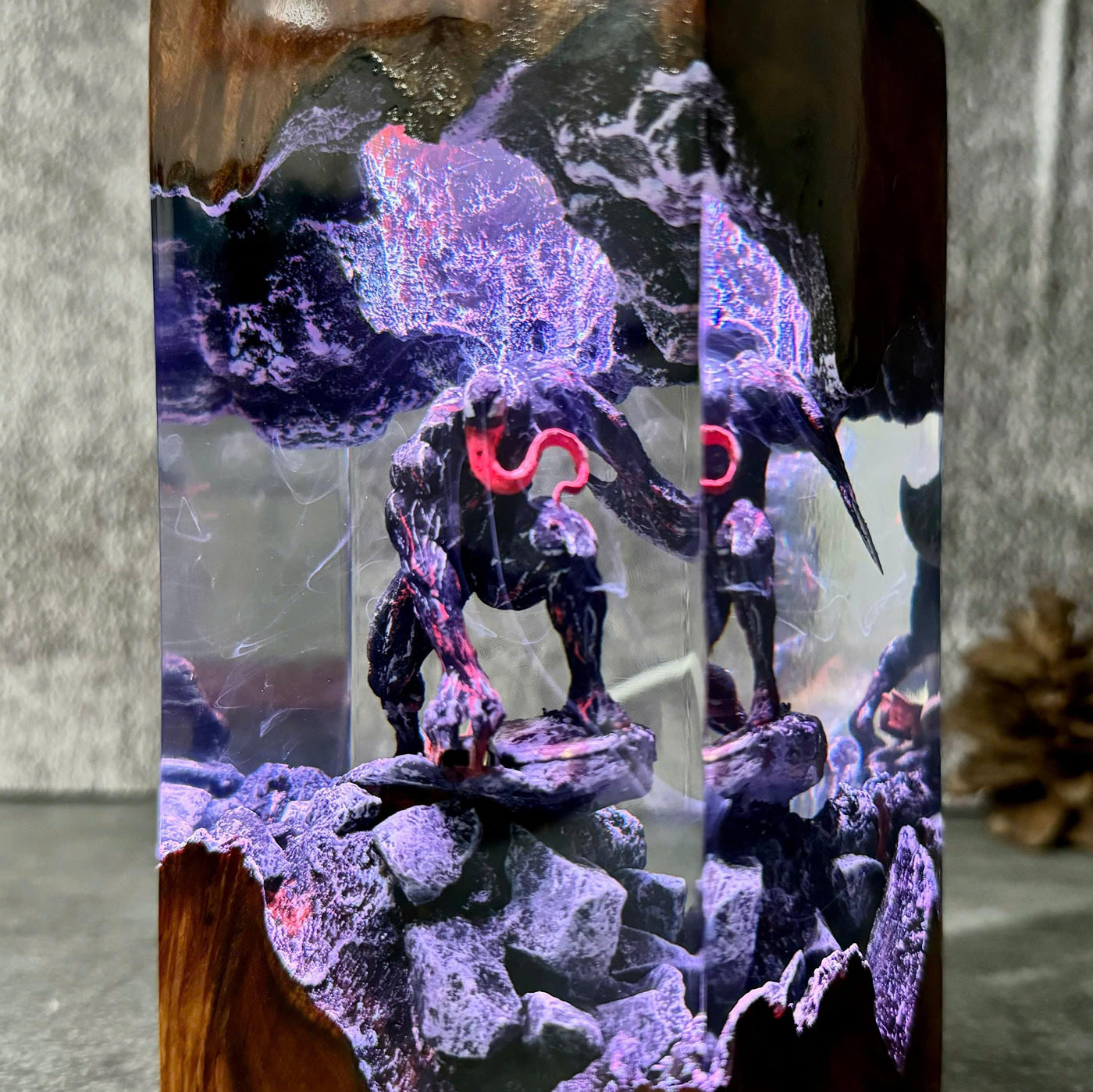 Venom Epoxy Lamp
