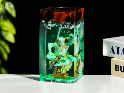 Premium Demon Throne Resin Lamp
