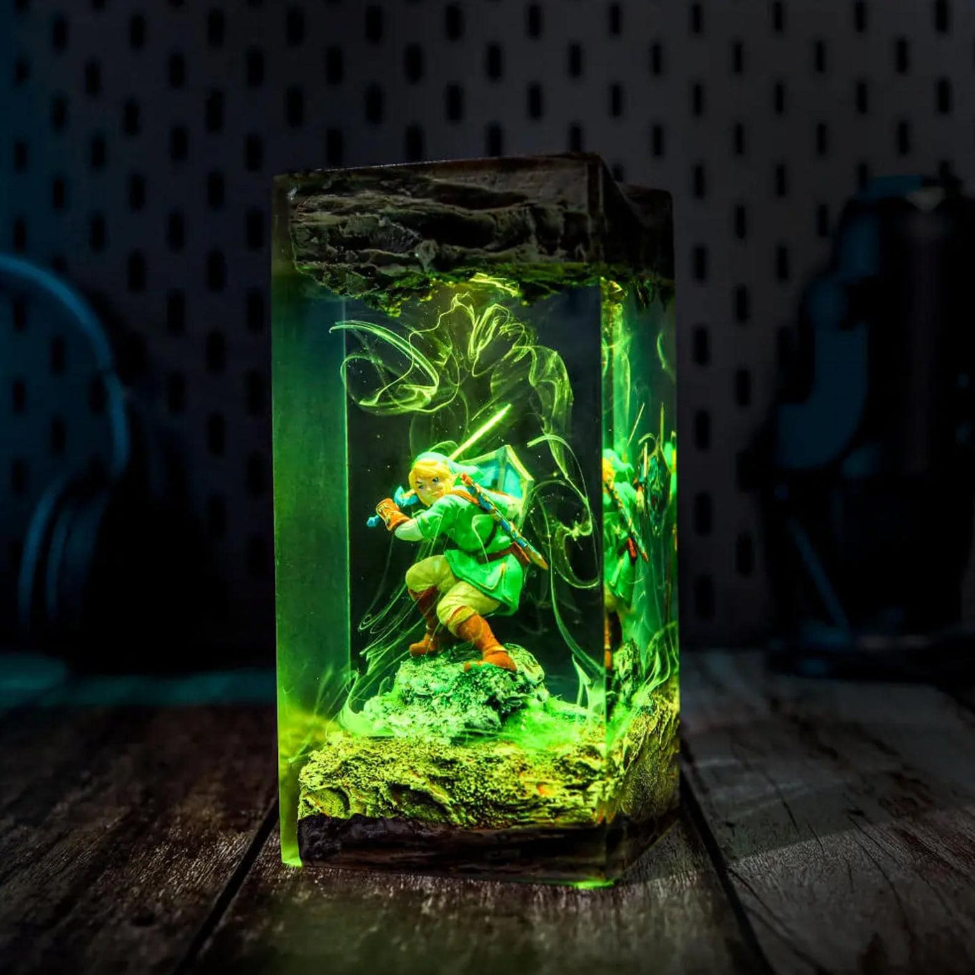 The Legend of Ze.lda Link Epoxy Resin Lamp