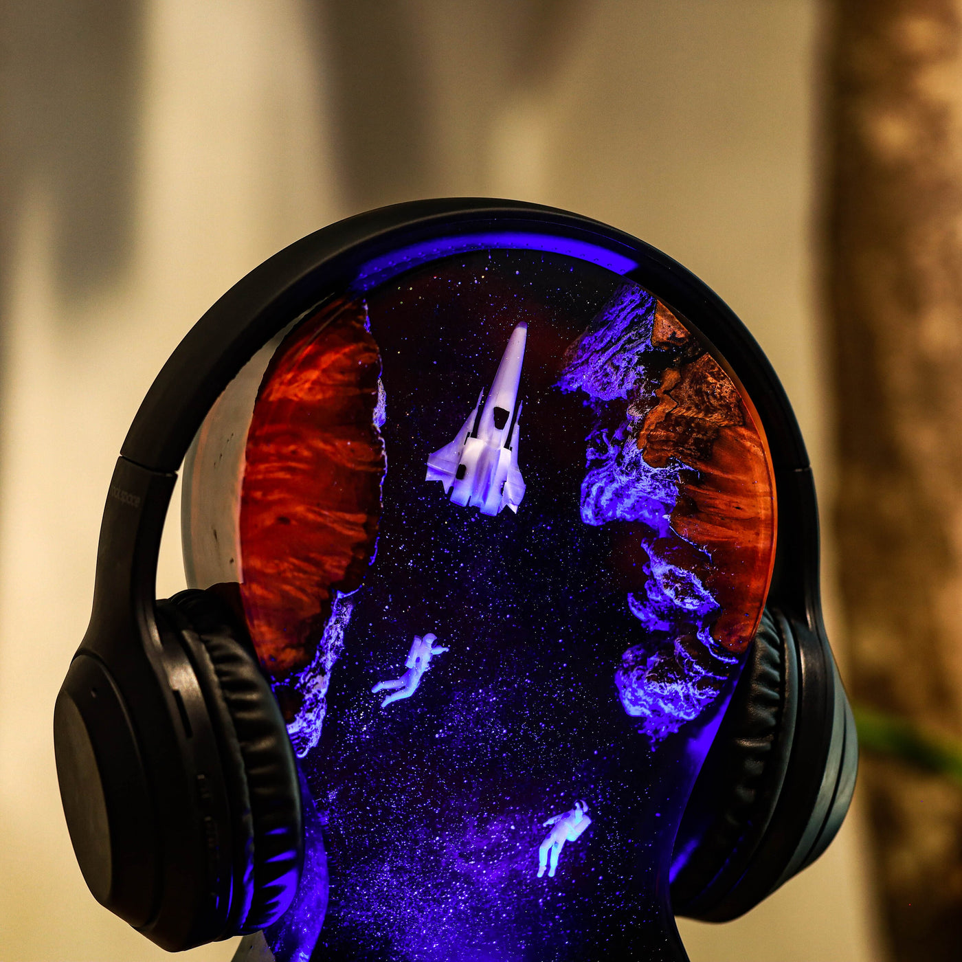 Galaxy Headphone Holder