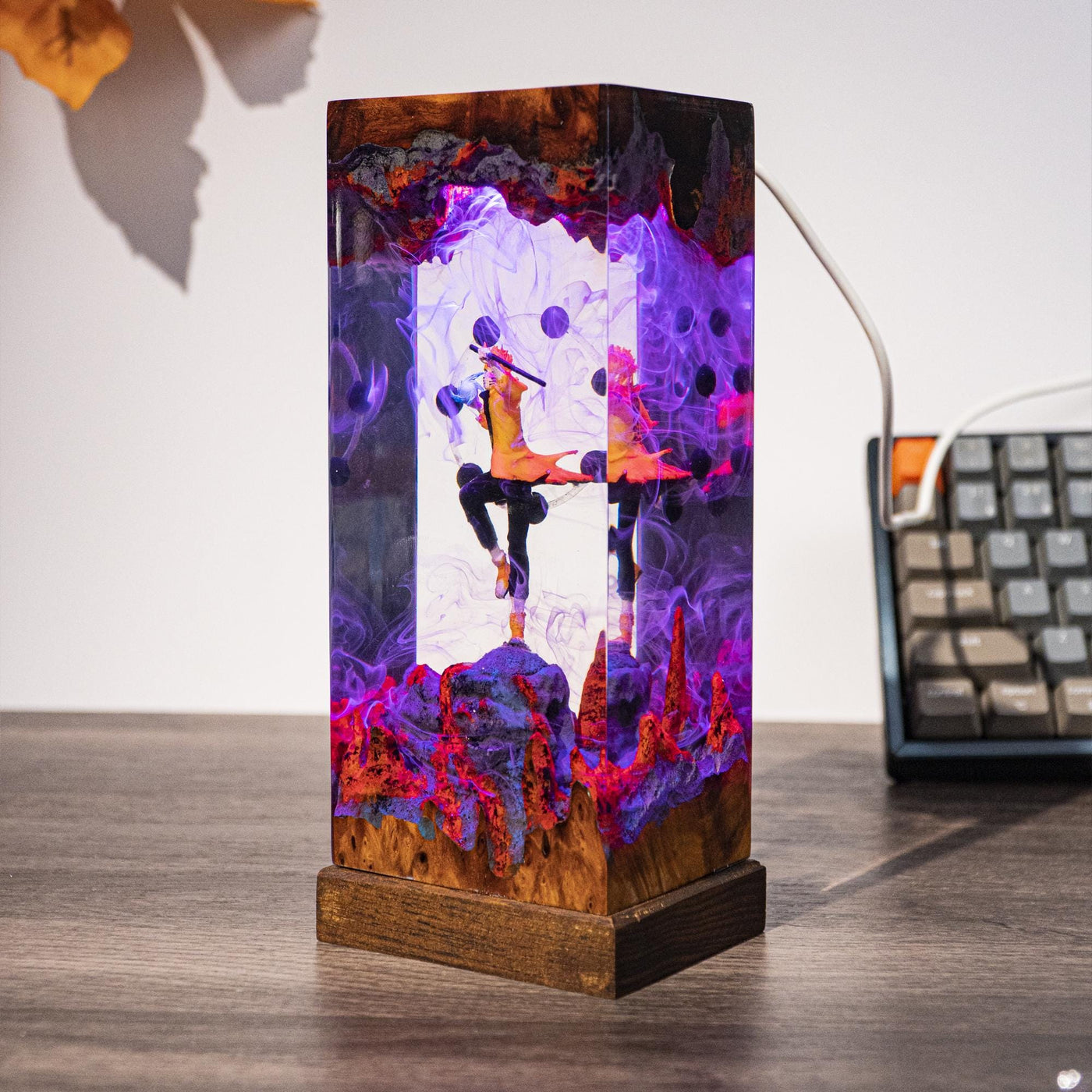 Custom Epoxy Resin Lamp Na.ruto