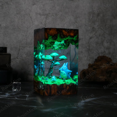 Mini Toto.ro Resin Lamp