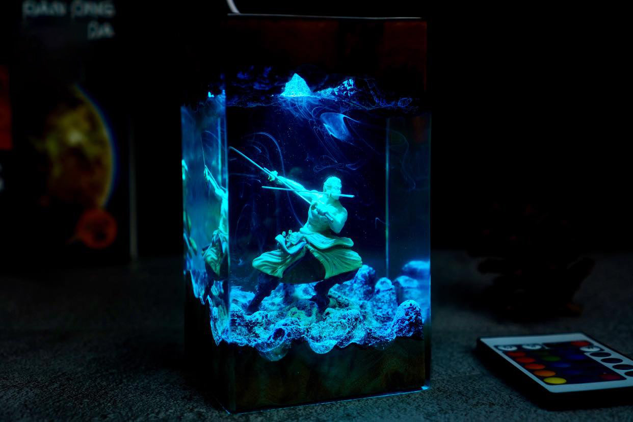 Zo.ro Fight Epoxy Resin Lamp