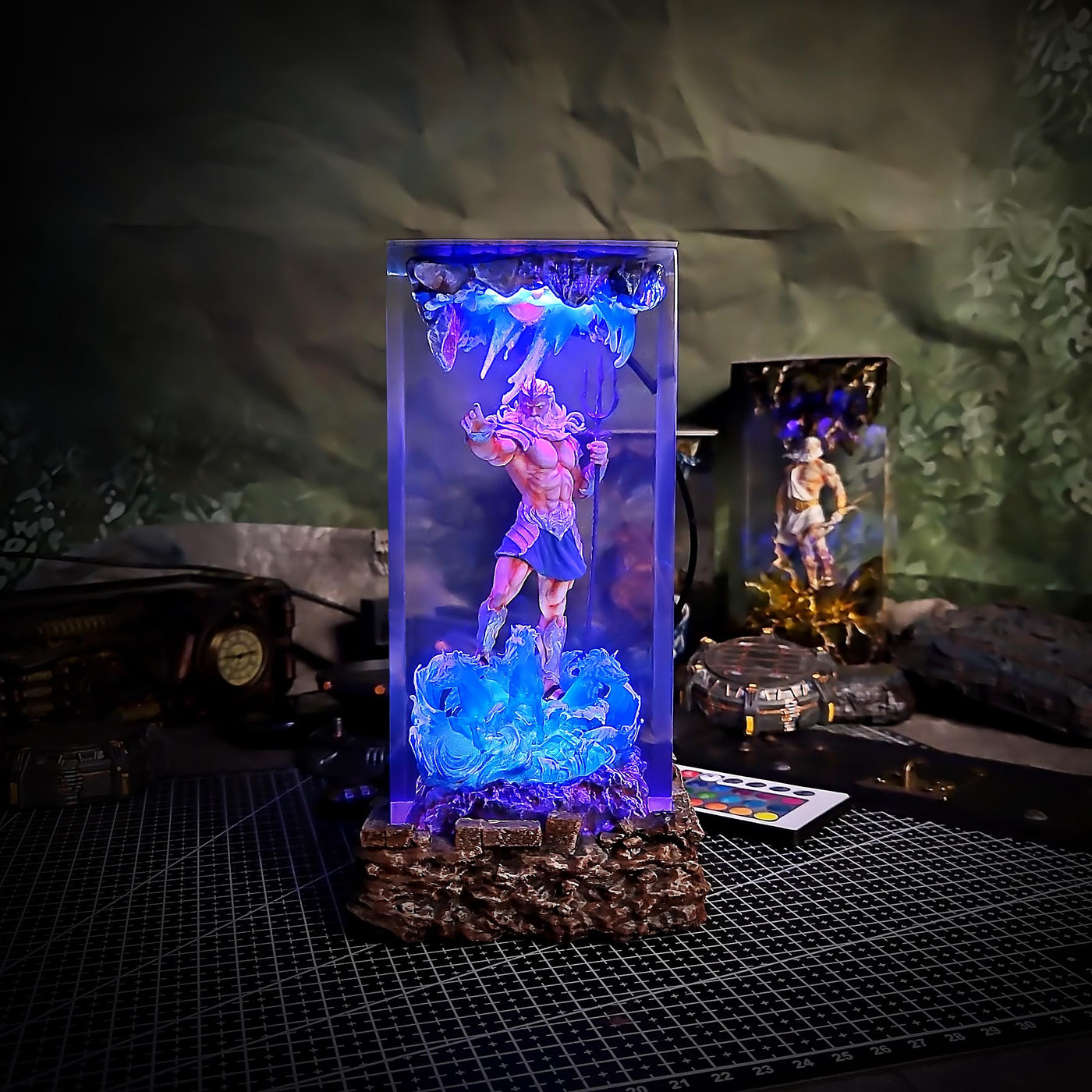 Three Gods resin lamp