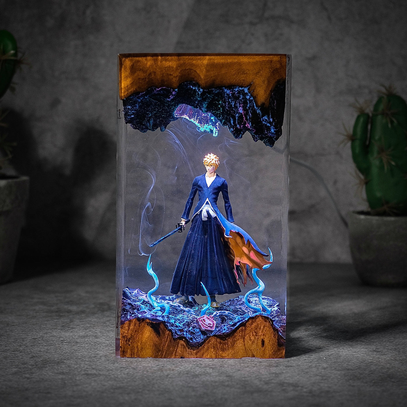 ICHIGO Bleach Epoxy Resin Lamp