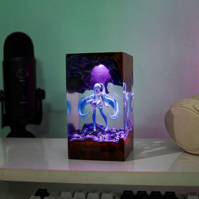 Miku resin lamp