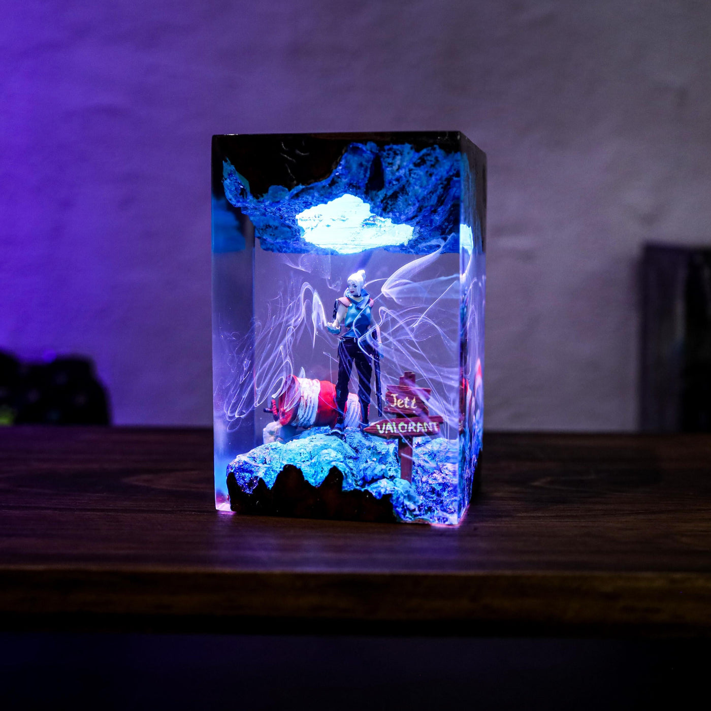 Custom Sage Valorant Resin Epoxy lamp
