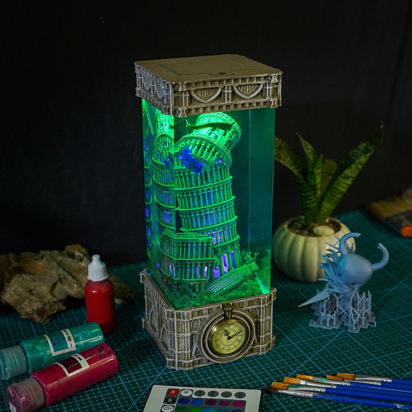 Pisa tower under the sea resin lamp