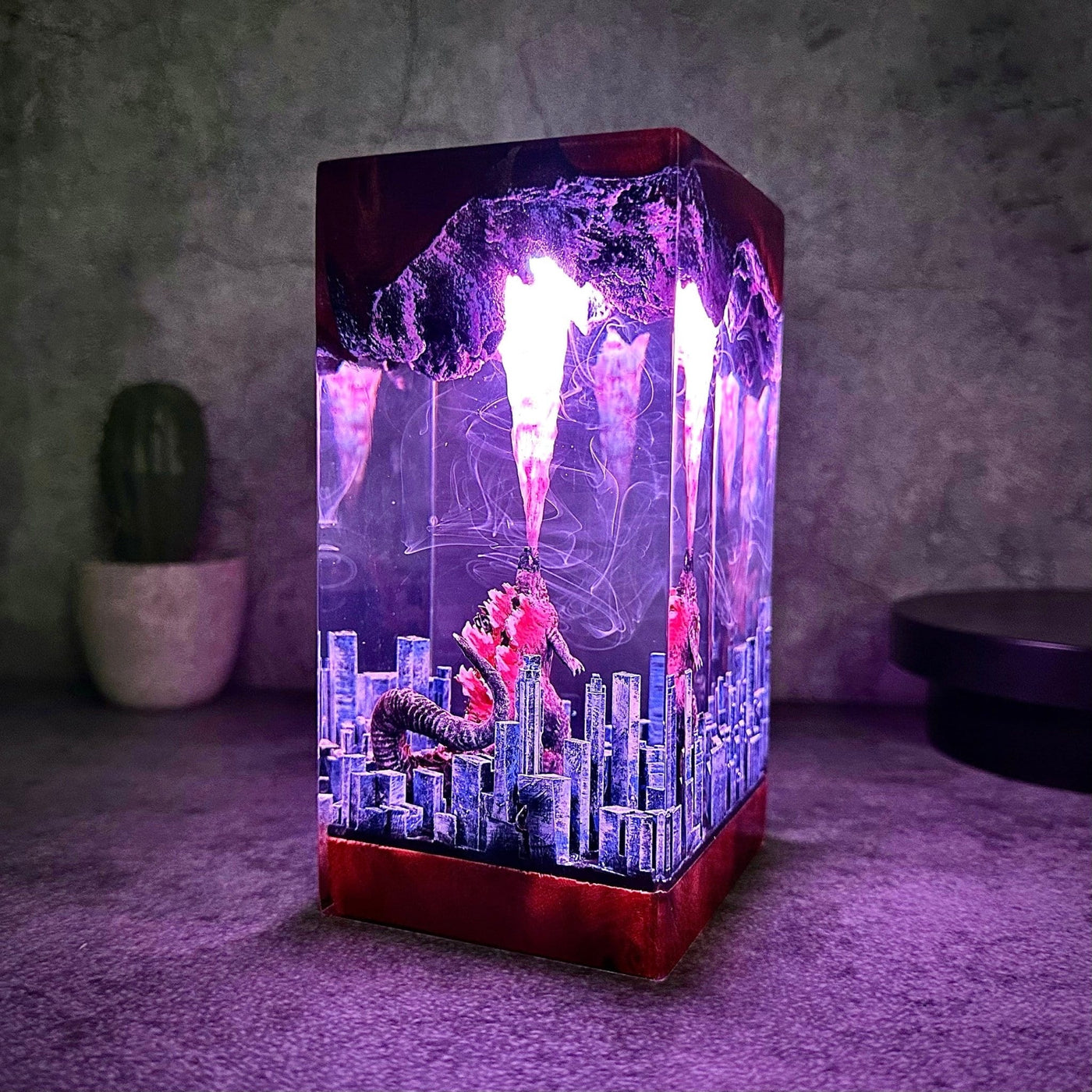 Monster in the city Atomic Breath Resin Lamp