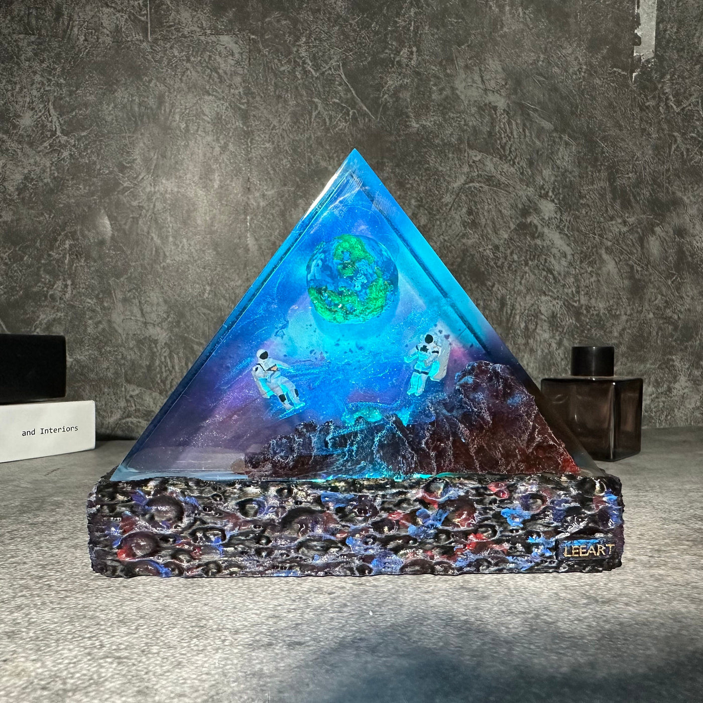 Galaxy resin epoxy lamp 3