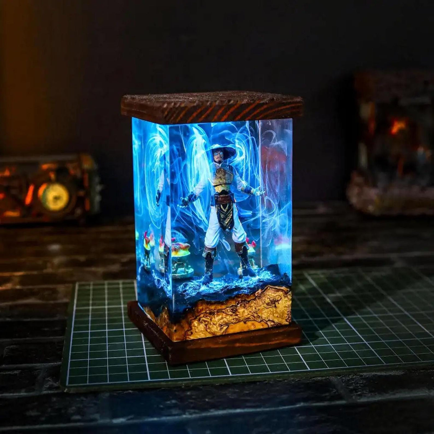 R.aiden Mort.al Kom.bat Resin Lamp