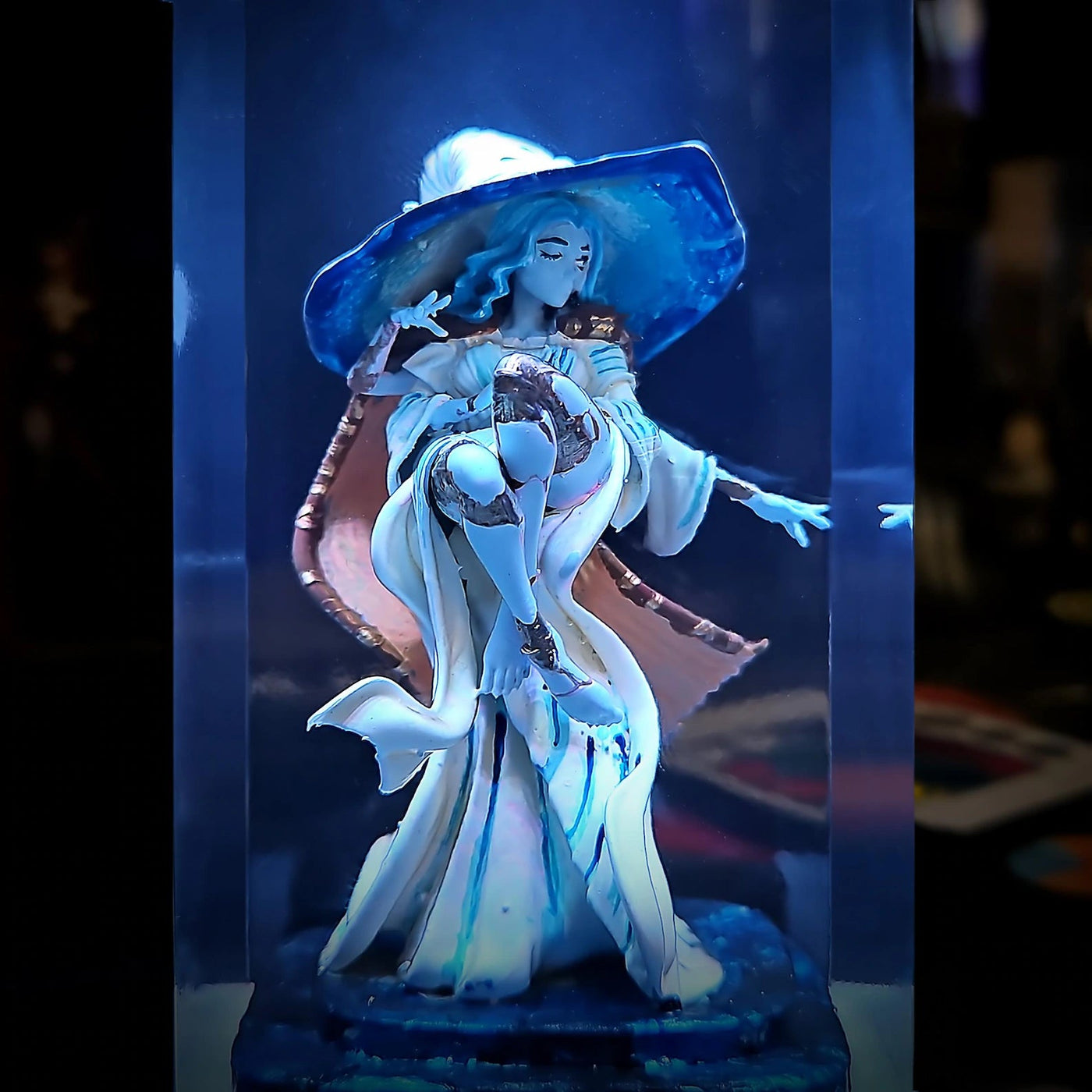 E.lden Rin.g R.anni the Witch Epoxy Resin Lamp