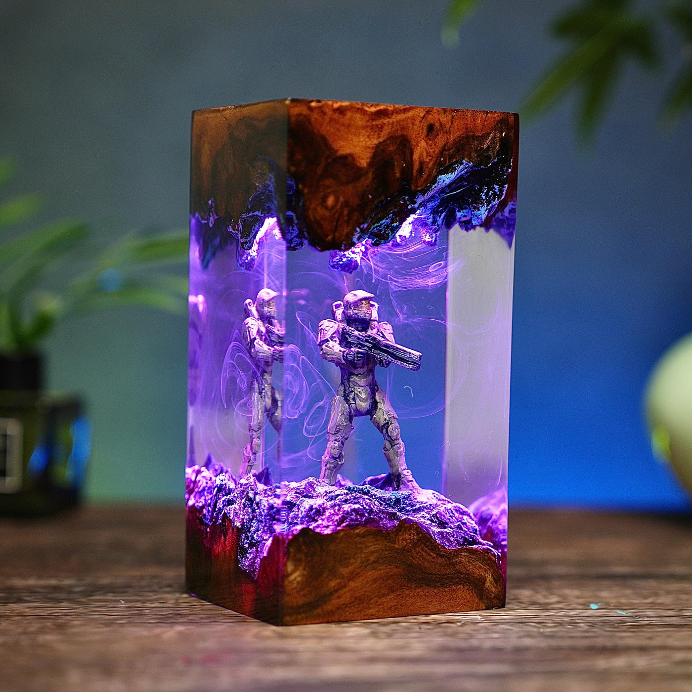 Halo Master Chief diorama resin lamp