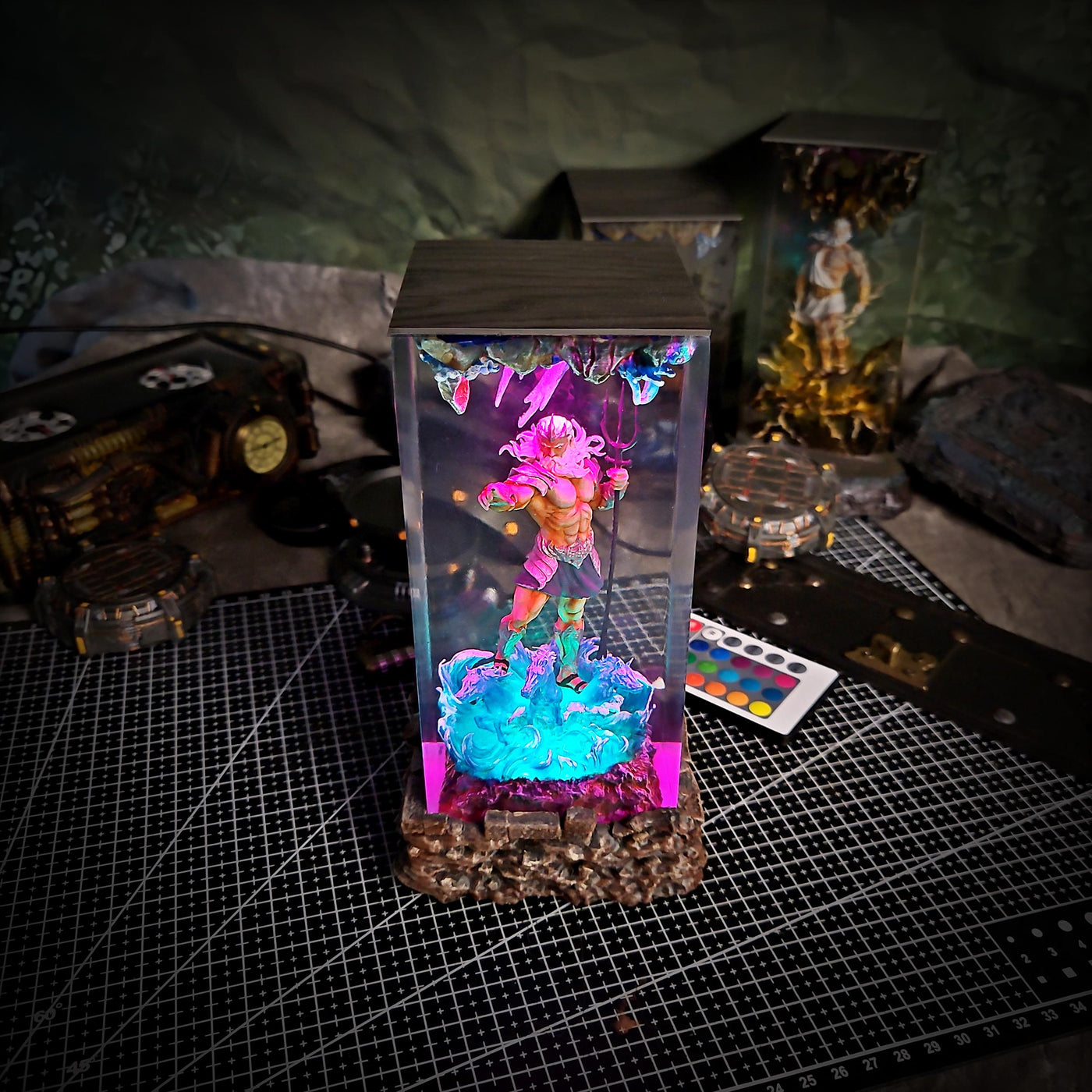 Three Gods resin lamp