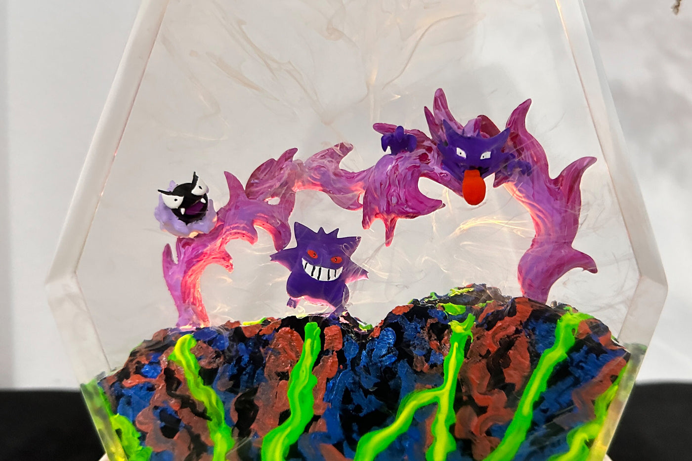 Gengar Epoxy Resin Lamp 3