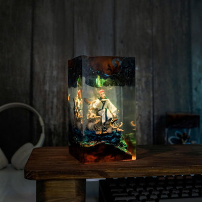 Ryo.men Suk.una Epoxy Resin Lamp