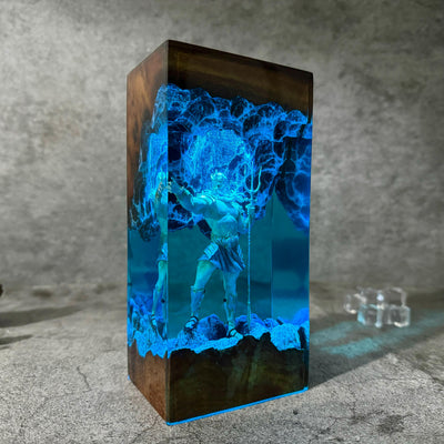 Poseidon Resin Lamp