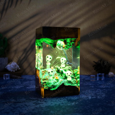 Kodama Resin Lamp