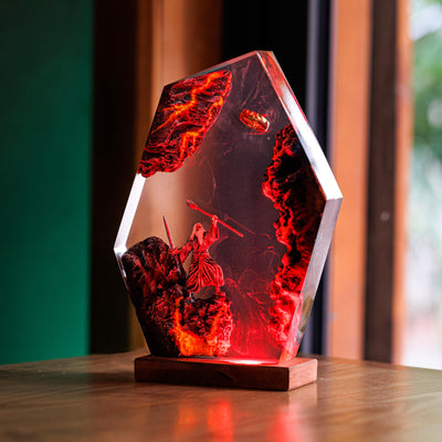 Lord King Resin Lamp