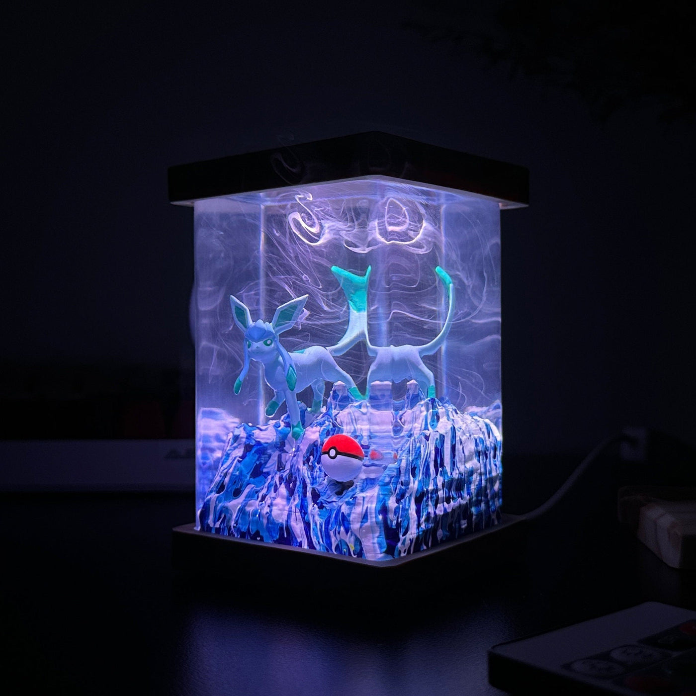 Glaceon Epoxy Lamp