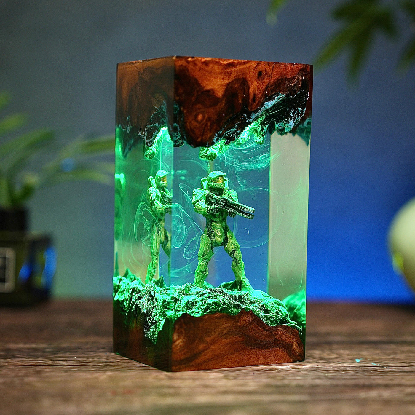 Halo Master Chief diorama resin lamp