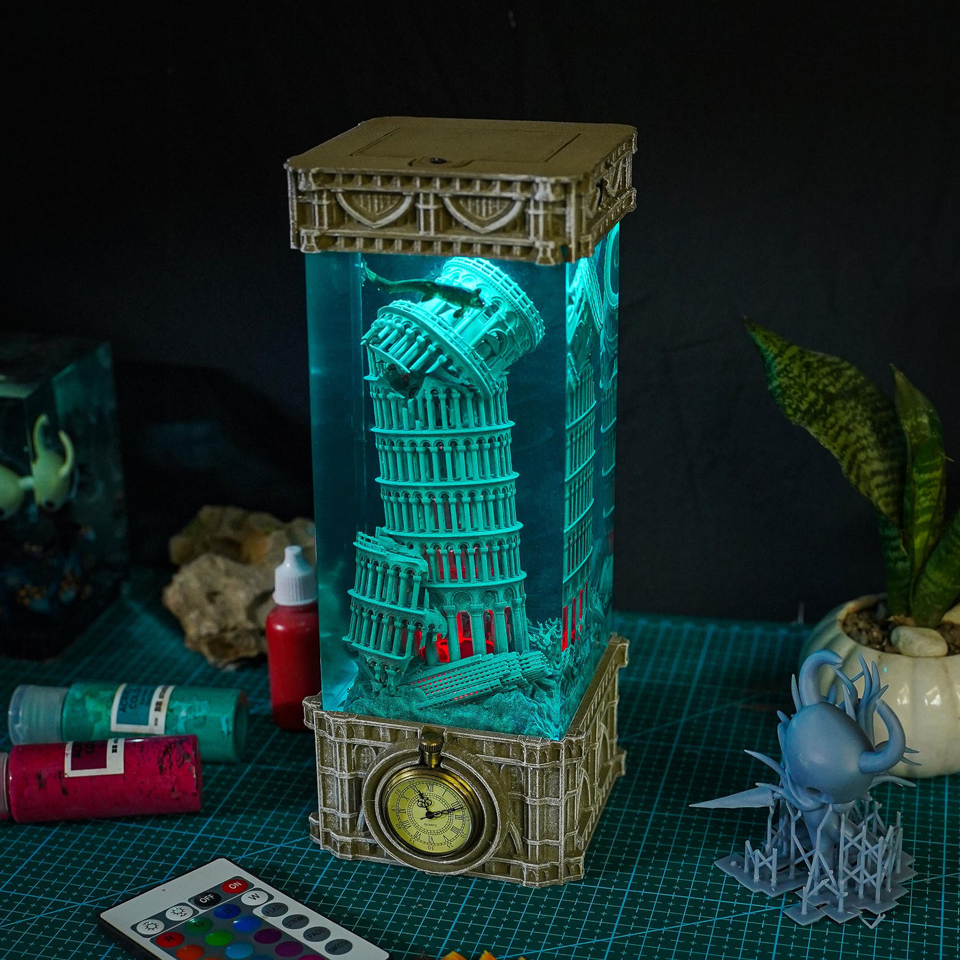 Pisa tower under the sea resin lamp