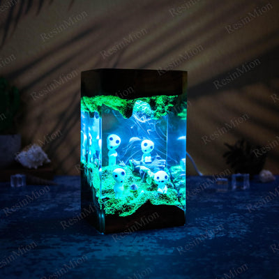 Kodama Resin Lamp