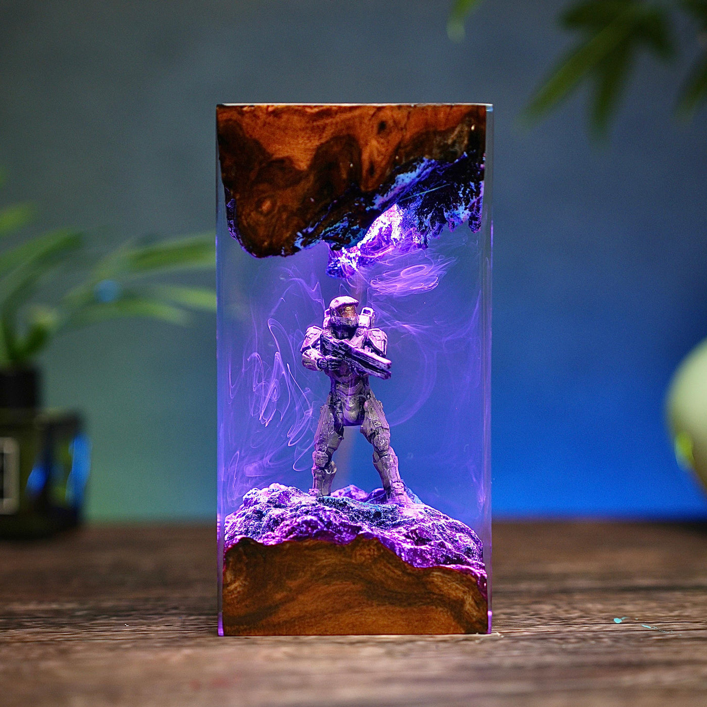Halo Master Chief diorama resin lamp