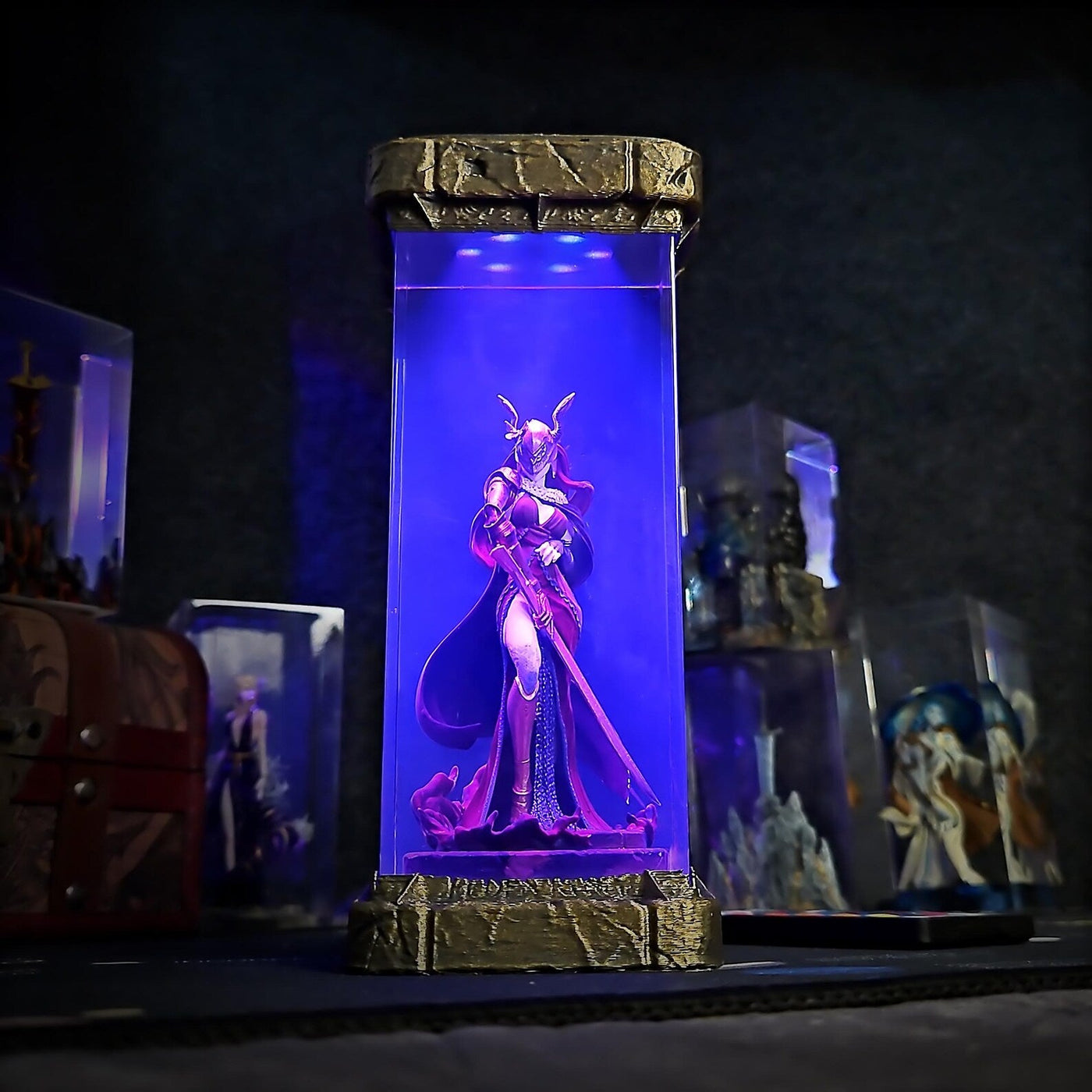 Elde.n R.ing Mal.enia Blade of Miquella Resin Lamp